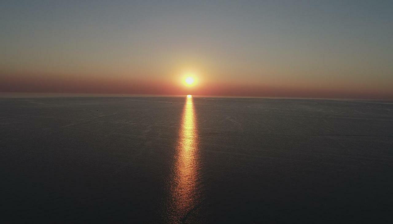 فيلا Le Soleil Bleu Wifi Clim Le Barcarès المظهر الخارجي الصورة